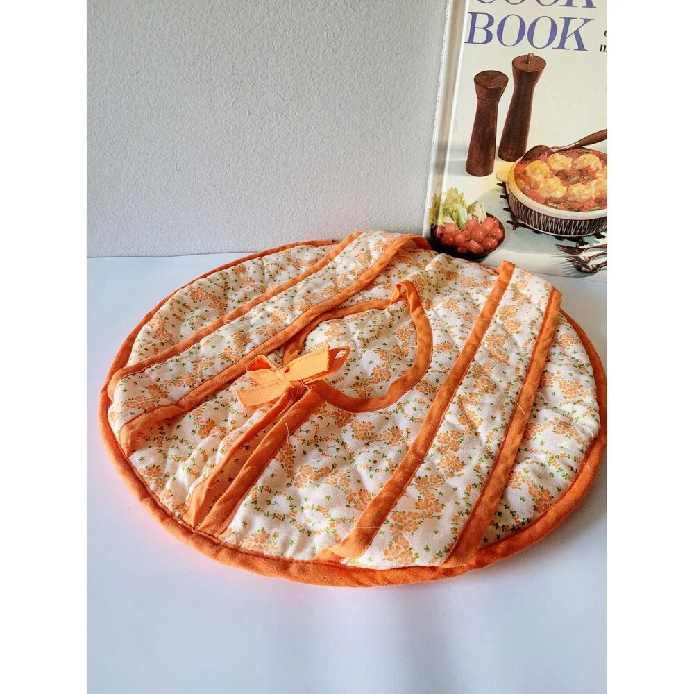 Vintage Orange Floral Casserole Caddy, Pie, Cake Carrier, Quilted Potluck Tote